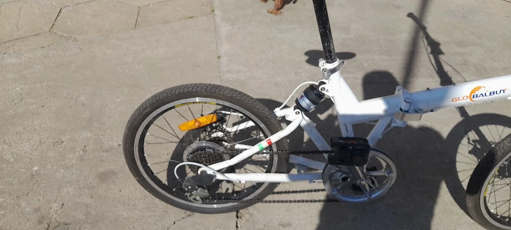 Vând bicicleta pliabila 