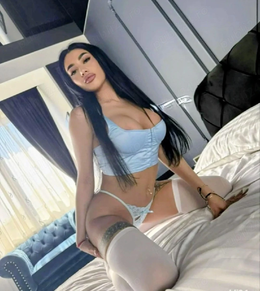 Buna sunt Ana si te aștept pe WhatsApp pentru WebCam sa ne distram împreună 