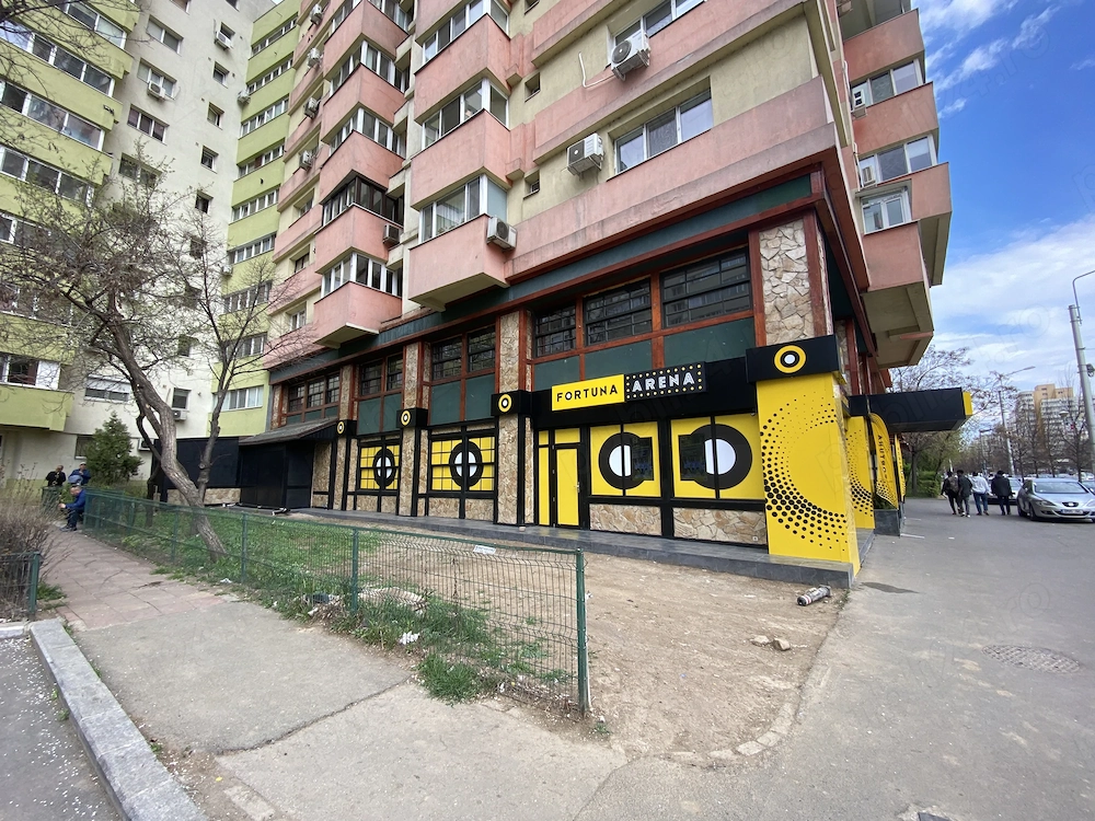 Spațiu comercial 225 mp   vizibilitate maximă, vis-a-vis de Mega Mall direct proprietar