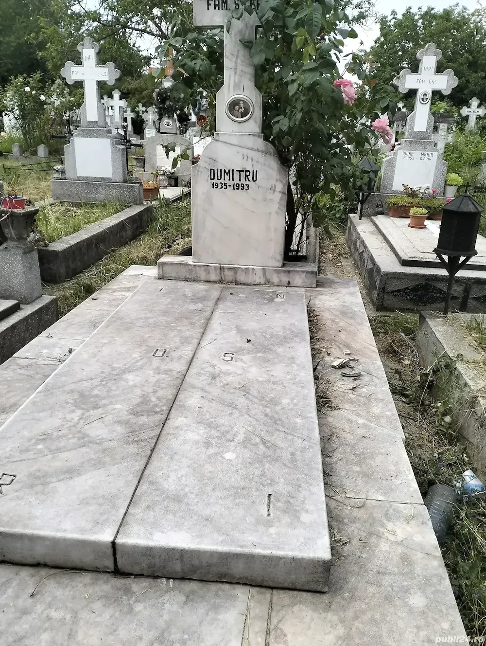 Vand loc de veci Cimitir Pantilimon 2