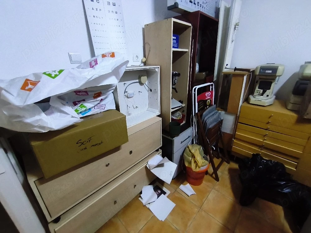 Mobilă, birou, canapea, sufragerie