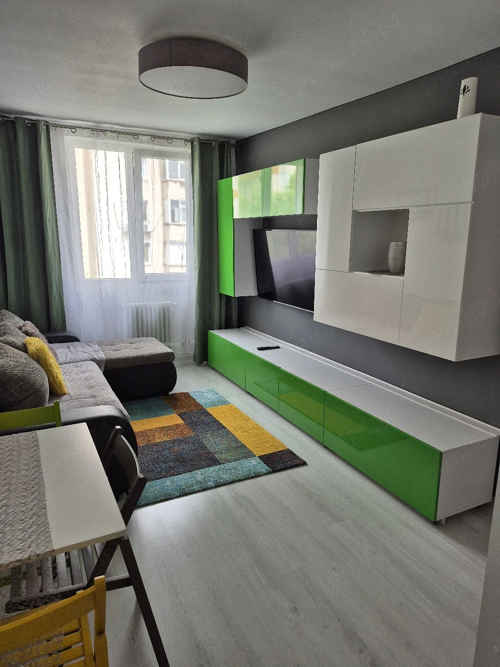 Apartament de inchiriat