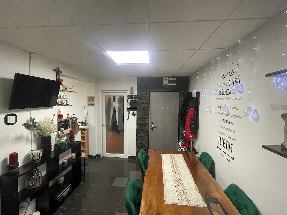 Apartament 3 camere zona Vlaicu   decomandat, 96 mp, etaj 6 10
