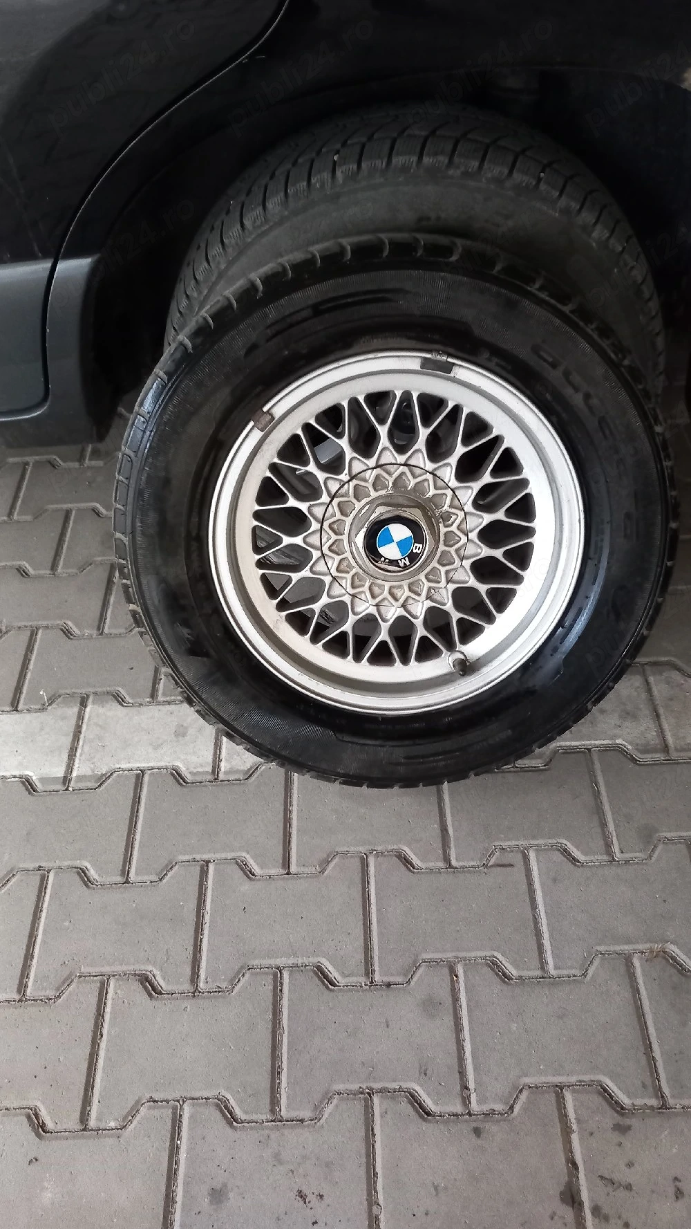 vind genti aluminiu bmw pe 15