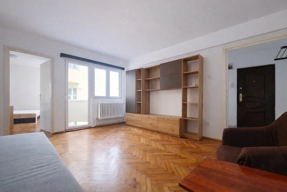 De închiriat apartament cu 2 camere pe strada Horea