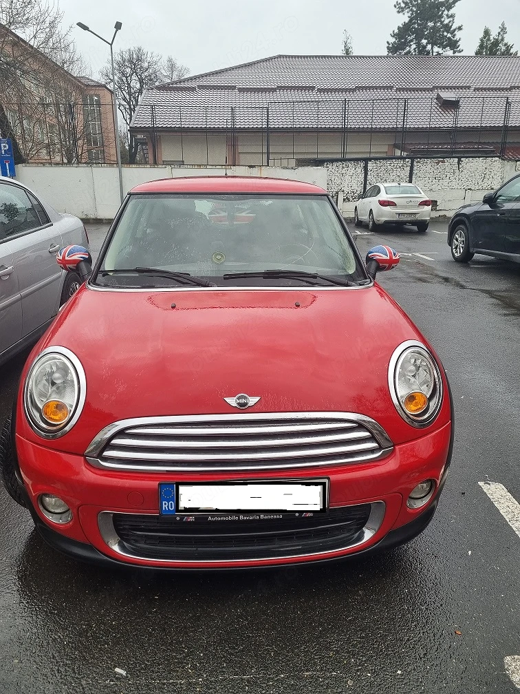 vand Mini One R56 an 2013,  8500 euro