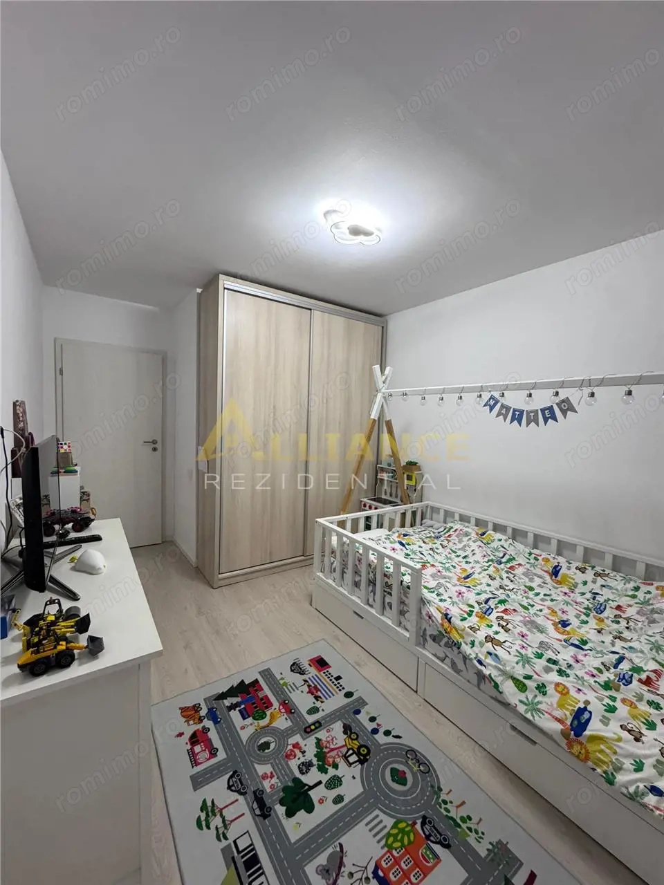 3 camere 2 balcoane Metalurgiei