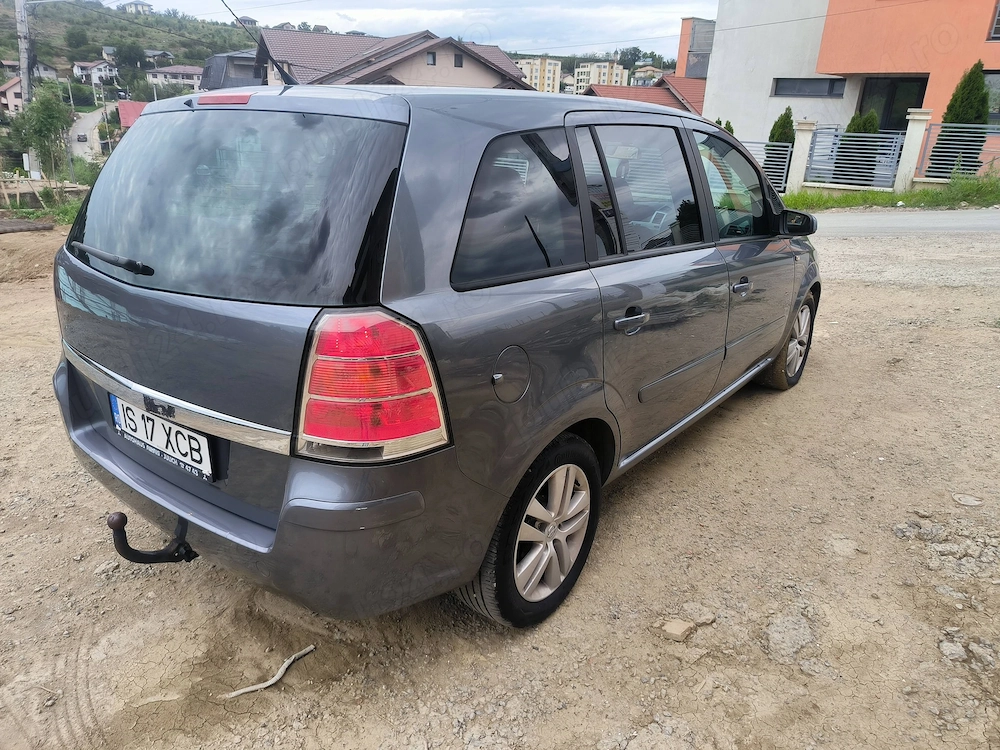 Opel Zafira 1.9 tdi 120 cp 