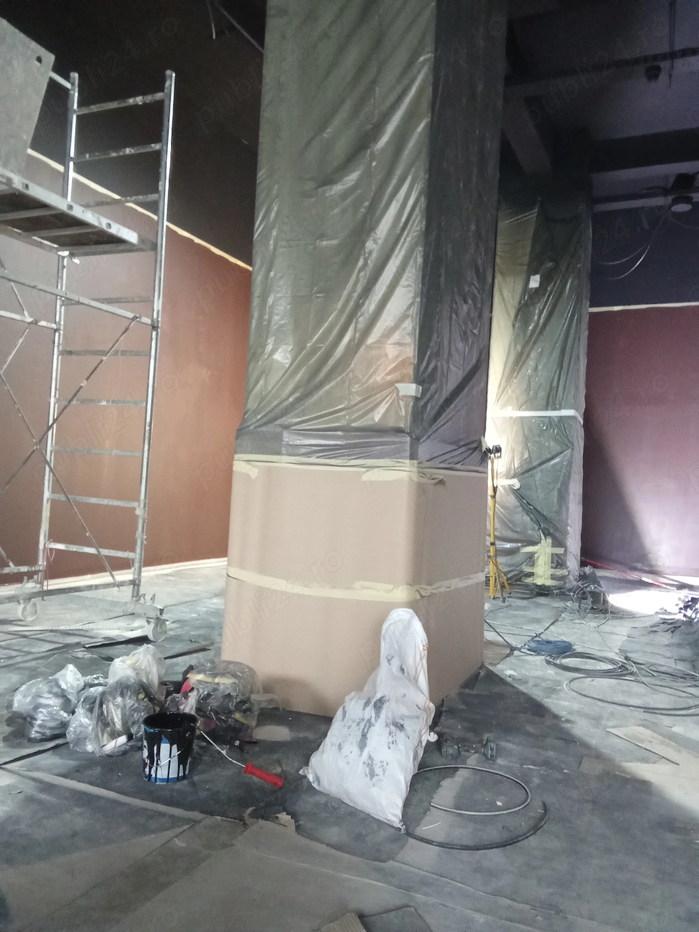 Zugrav cu experiență, glet vopsit, etc.