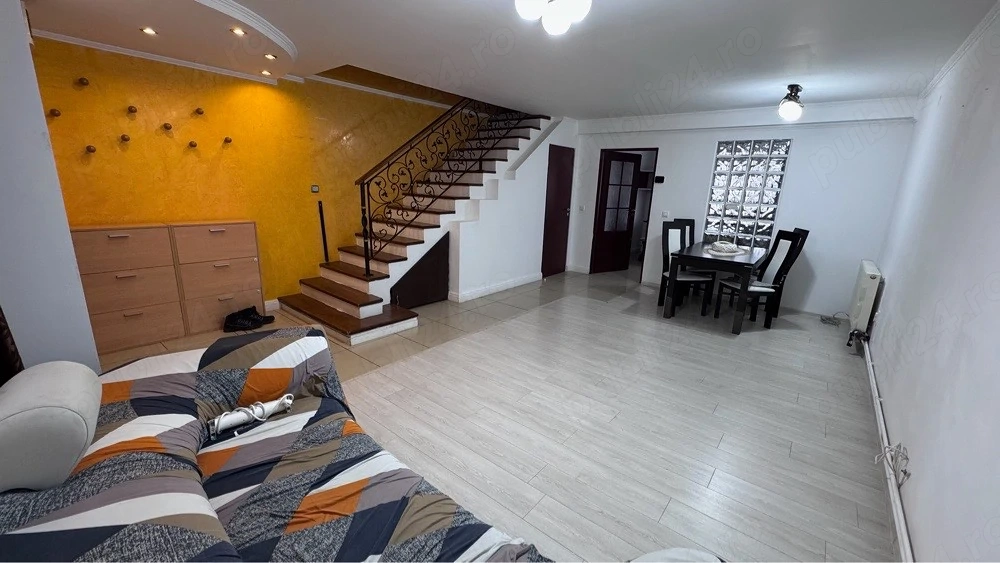 Vand apartament - 100 mp