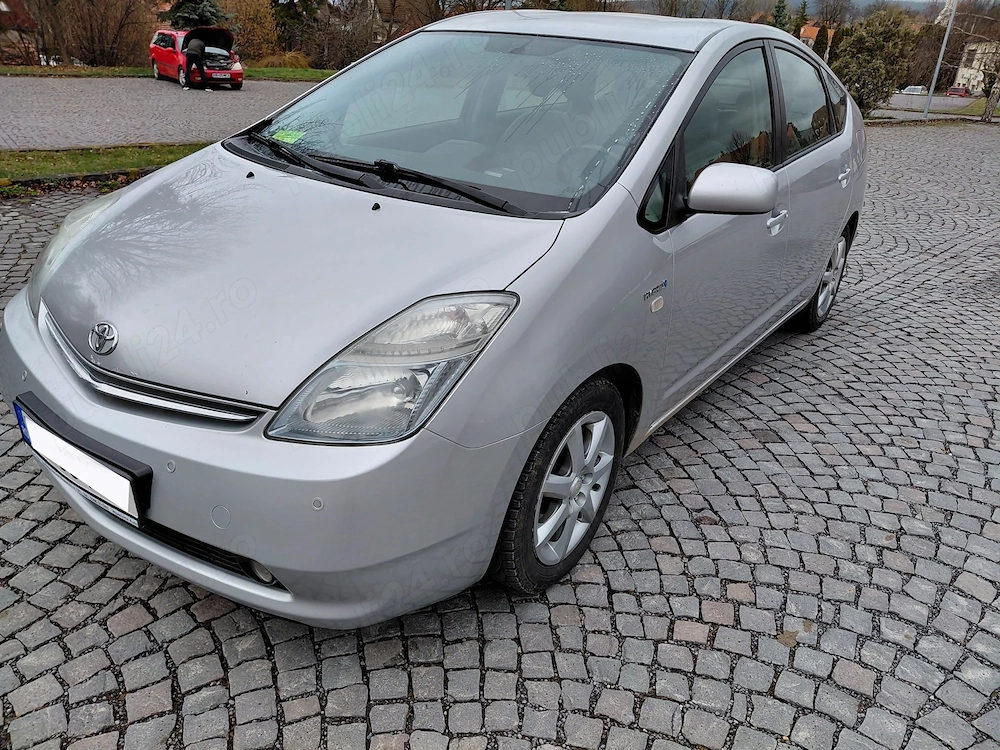 Vând Toyota Prius, an 2008