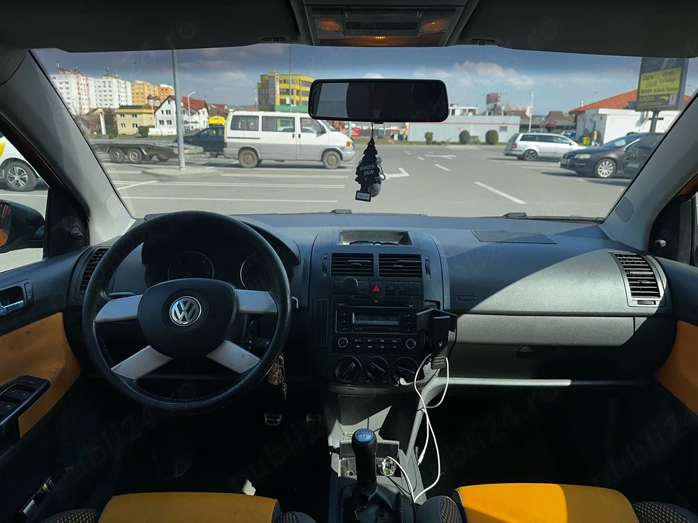 Volkswagen Cross Polo