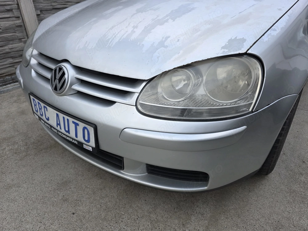 Far stanga/dreapta VW Golf 5