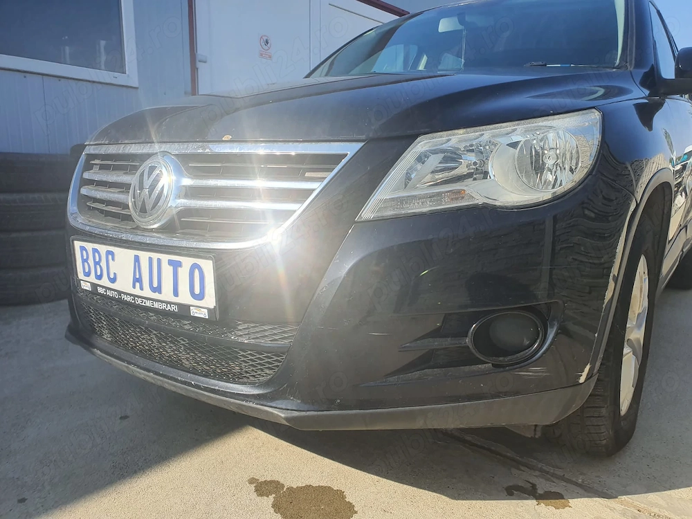 Far stanga VW Tiguan 5N
