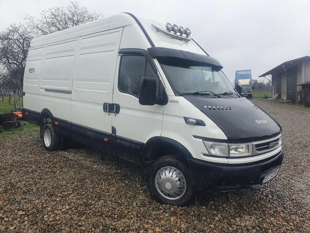 Vând Iveco Daily 2006 motor 3000 model 40C17 Detarat
