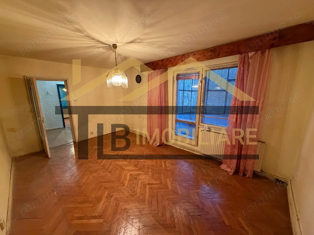 Apartament de 2 camere,  decomandat, 52.5mp, zona Diamant
