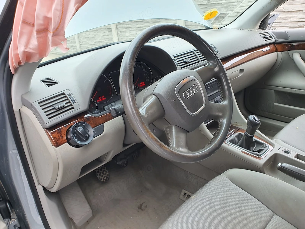 Plansa bord Audi A4 B7