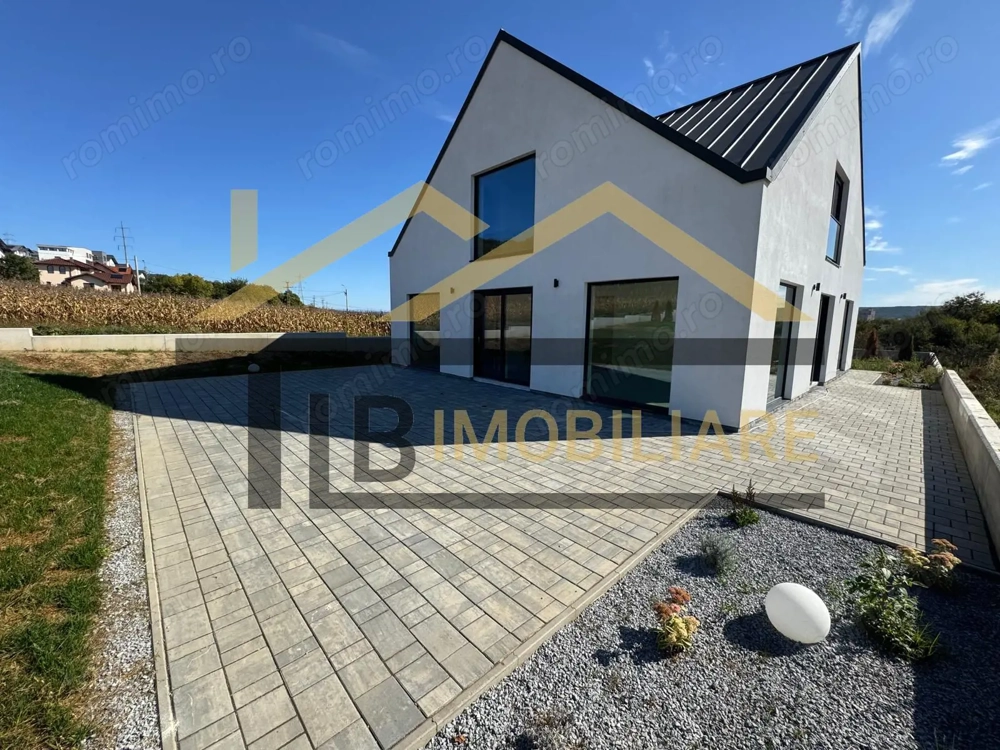 Casa individuala 4 camere, 181 mp utili, teren 822mp, zona Unirii