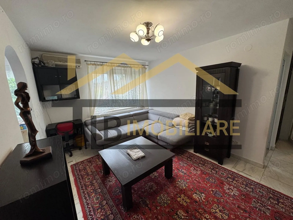 Apartament de 3 camere, garaj, 60mp, zona UltraCentrala