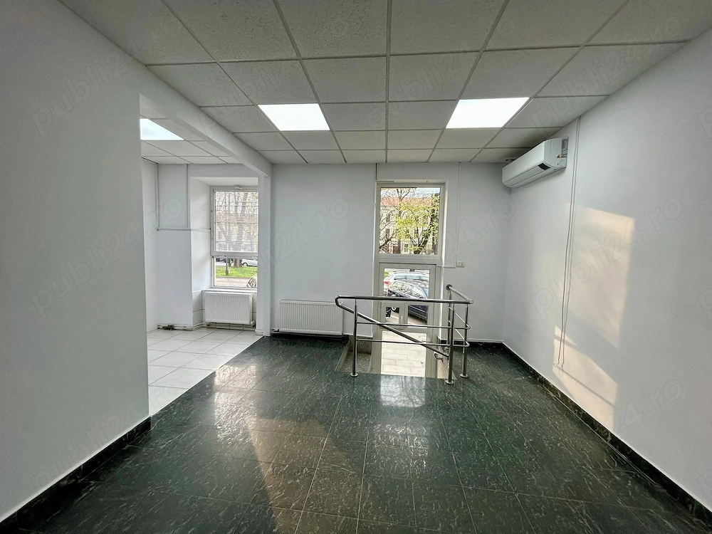 Inchiriez spatiu comercial zona Ultracentrala-Bld. Revolutiei ID:RH-43325-property