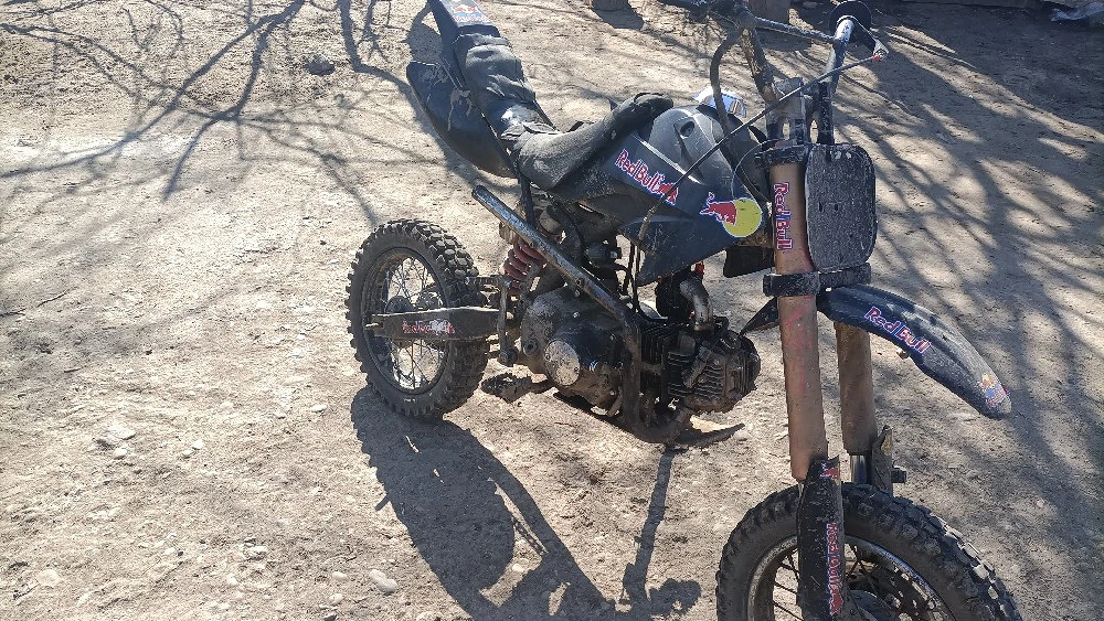 vand cros 125 tp 4 drepte 3 merge funcționează foarte bine acept ori ce probă 