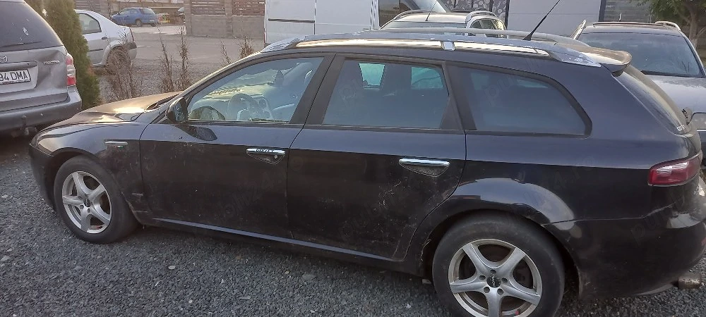 vand sau schimb cu rulota alfa 159 jtdm 2007 motor 19