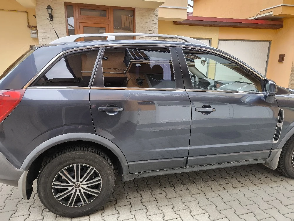 De vânzare opel Antara 4x4 motor 2.0