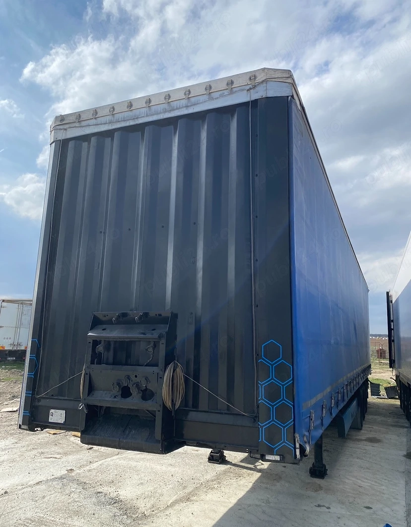 Semiremorca Krone mega