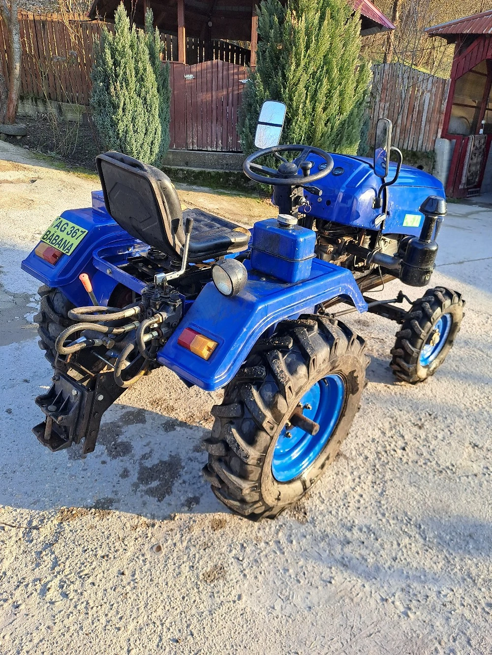 Tractor 4x2 din 2021 de 22cp 