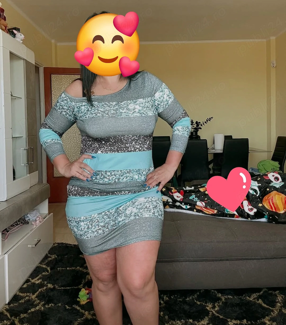 Matură  cu forme plinuță