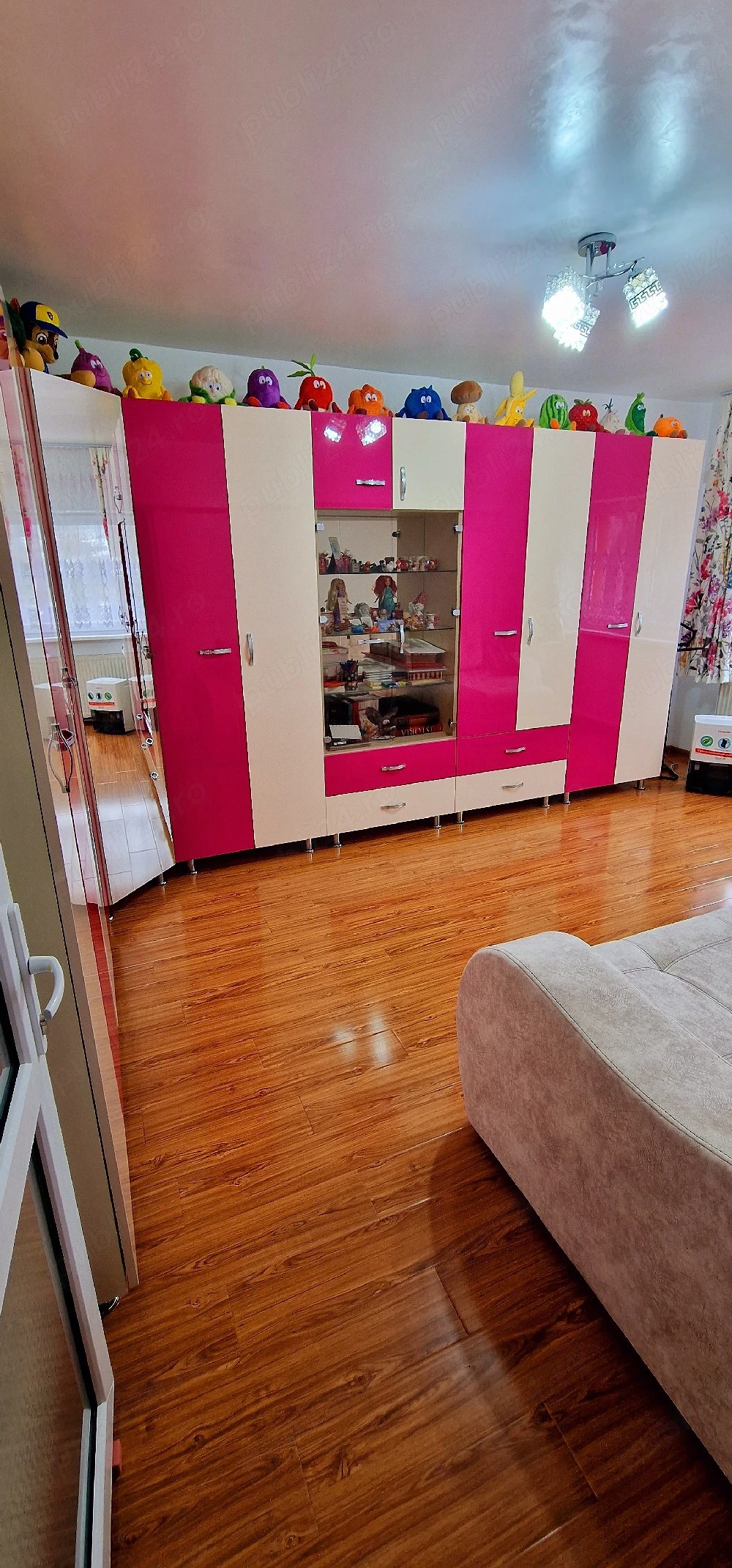 Vand apartament 2 camere 