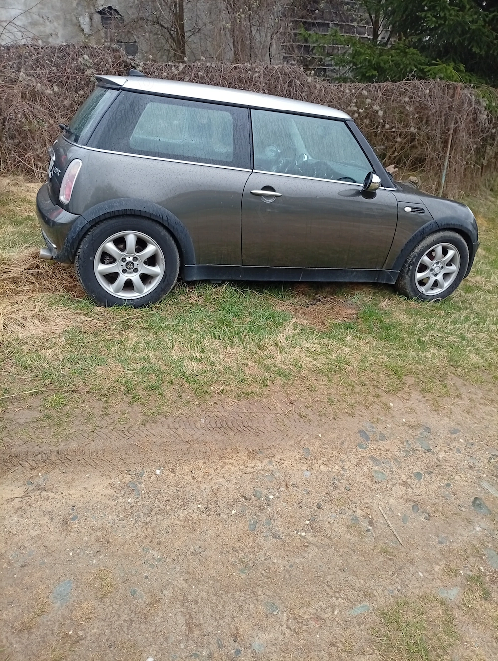 Vând mini cooper 