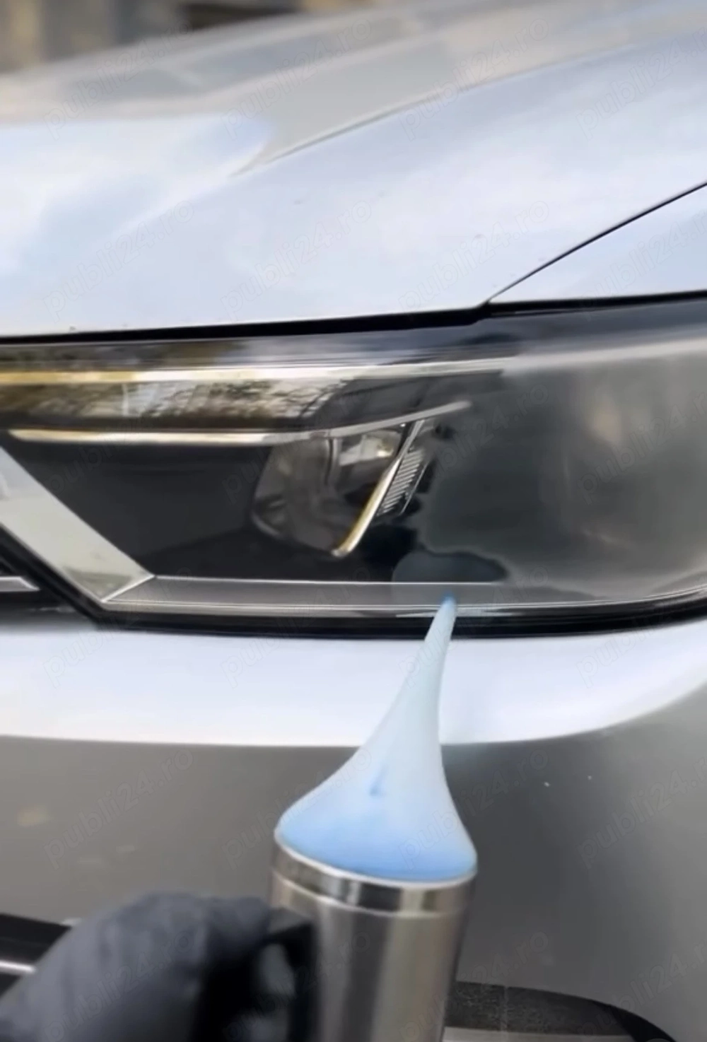 Polish Faruri si Curatare banchete 