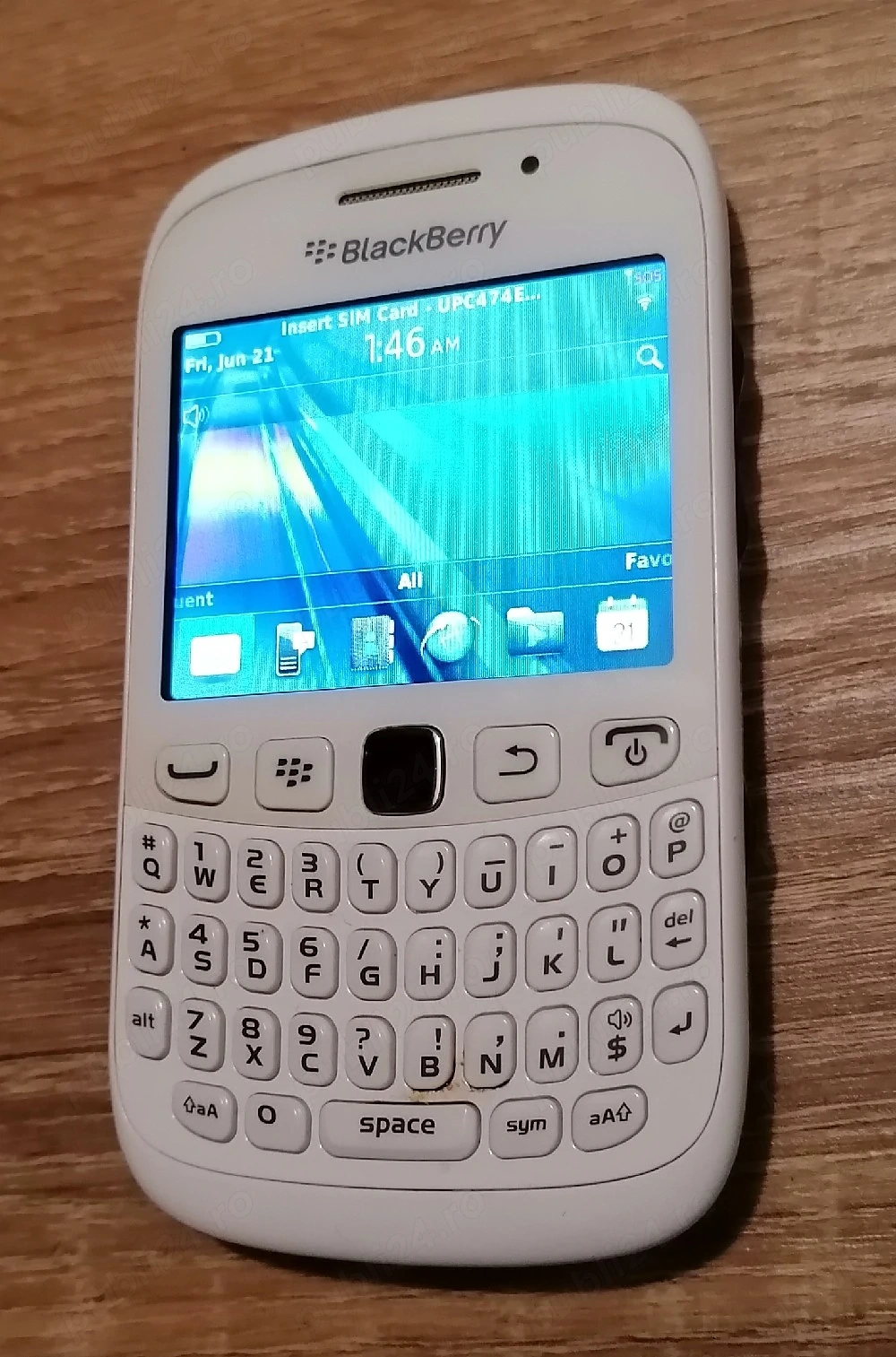 Blackberry Curve 9320 