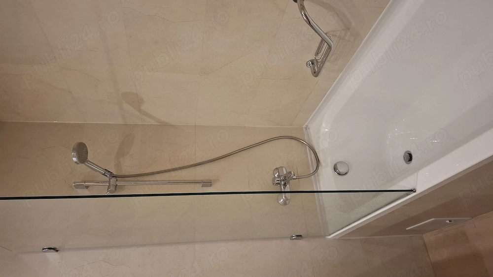 inchirire 2 camere Rin Grand Hotel