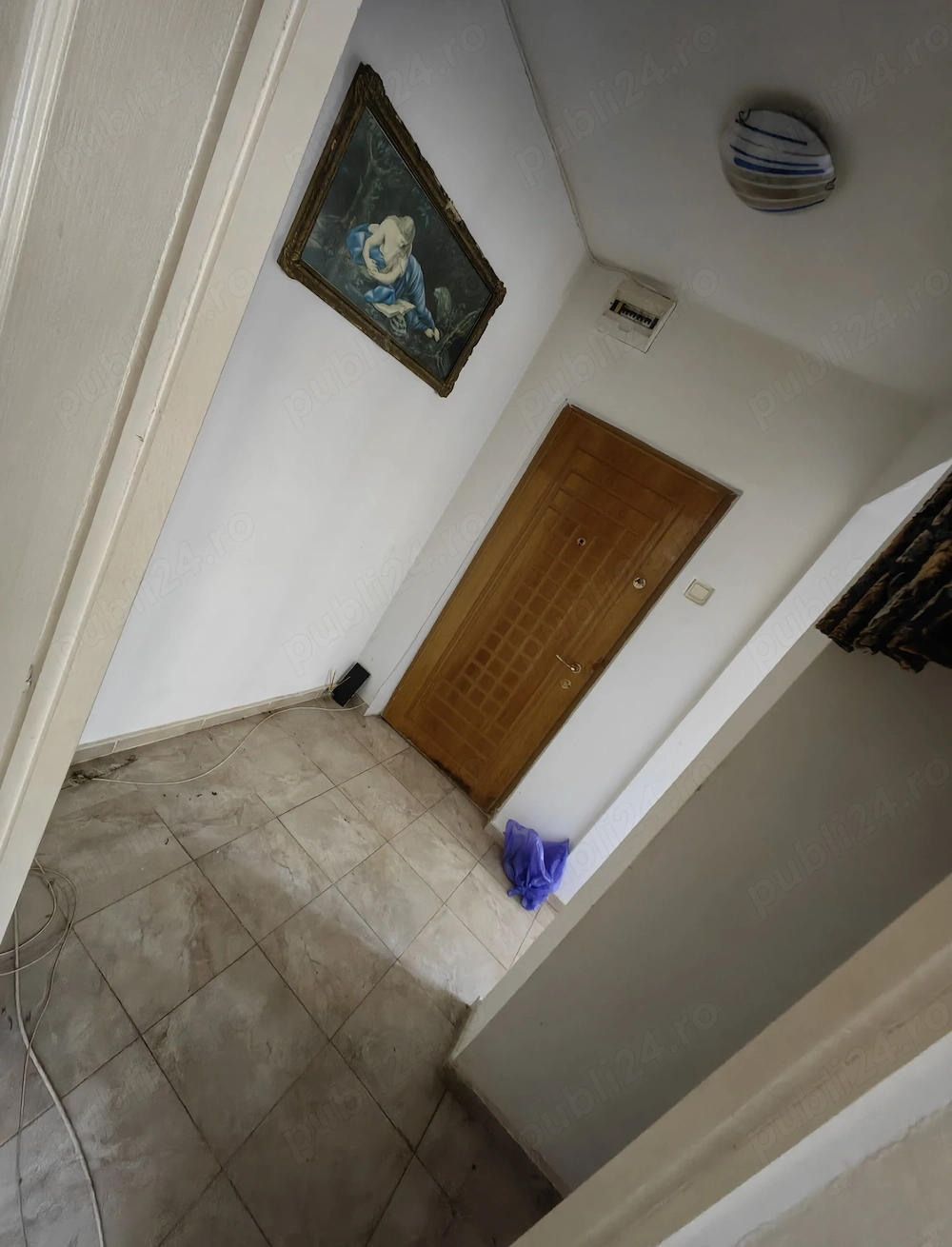 Vând apartament 4 camere, 73 mp, Petrila, 8 Martie - Direct Proprietar