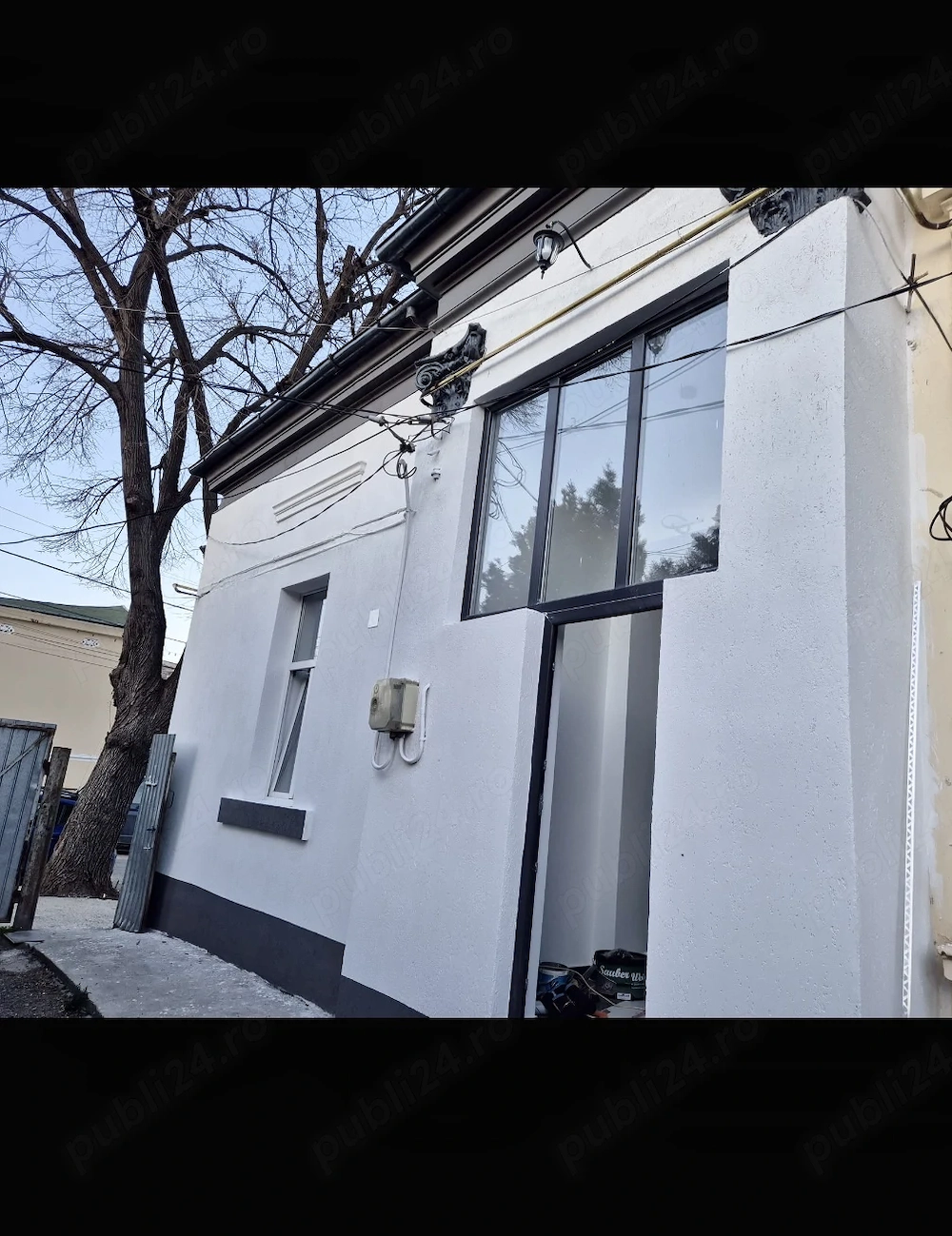 Casa in oras cu toate utilitatile, proprietate, zona centrala linistita