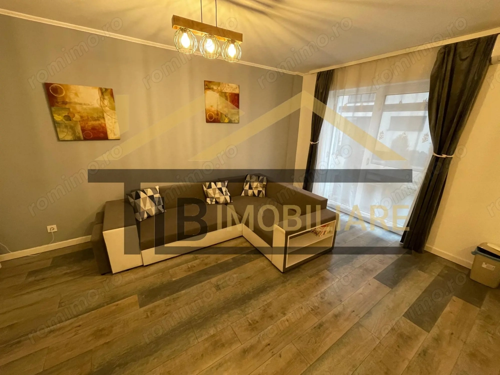 Apartament cu 2 camere, 45mp,  garaj, Zona Semicentrala