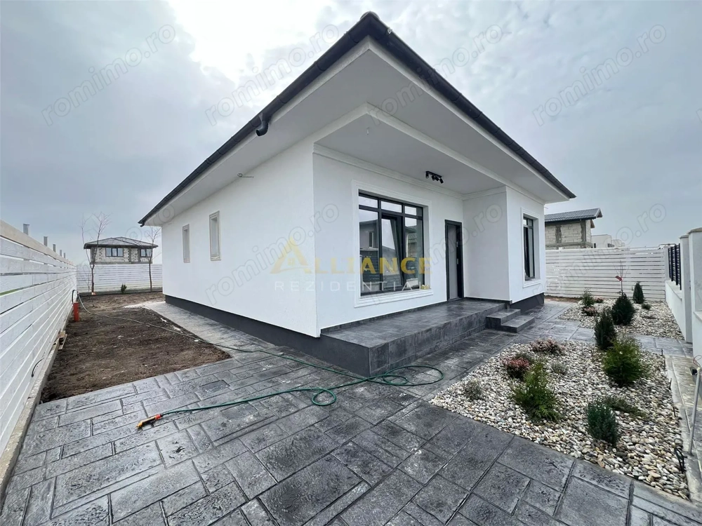 CASA PARTER-4 CAMERE-TEREN 375MP-STV 4 MIN DE MERS PE JOS