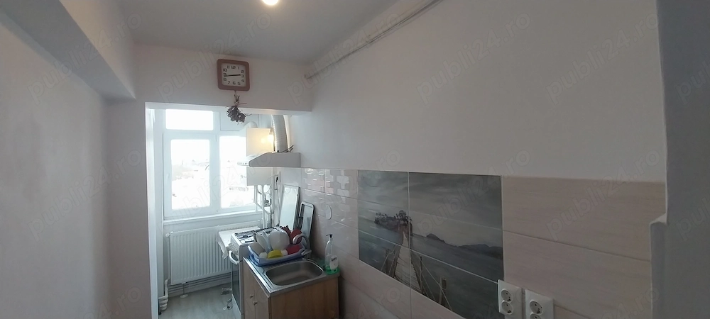 Vând garsoniera în Râmnicu Sarat 