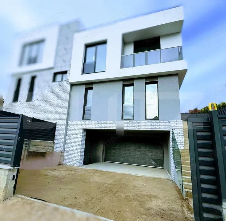 Proprietate specială în Borhanci cu 280mp teren și panoramă!