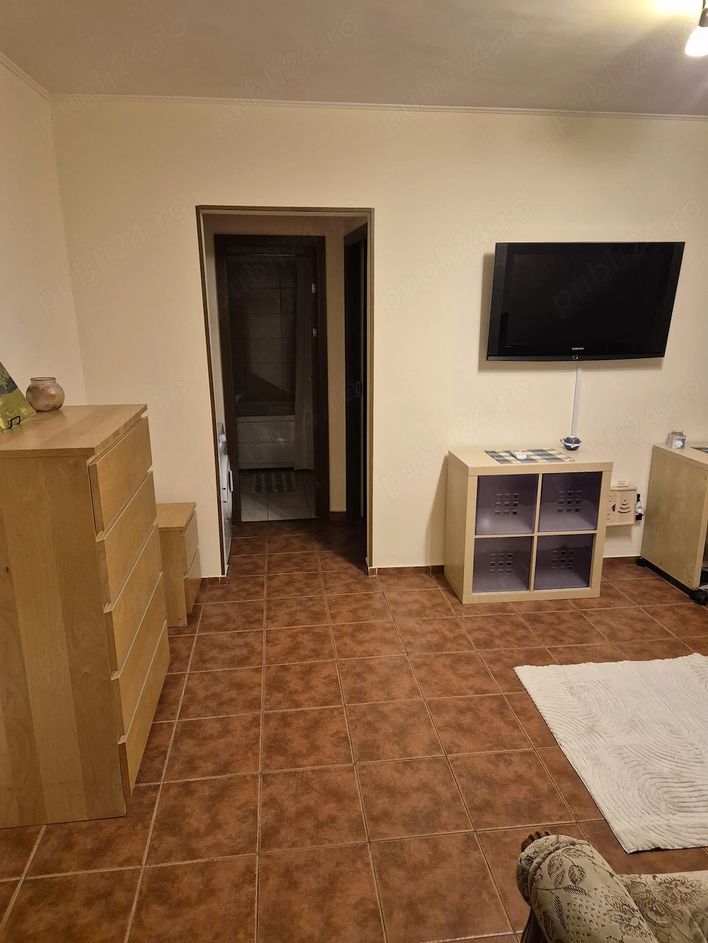 De inchiriat 2 camere-semidecomandat-termen lung,Mun.Constanta, zona,Tomis Nord-Campus
