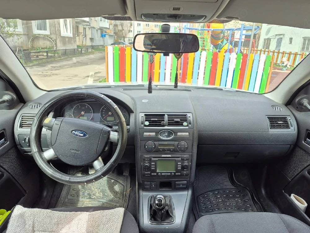 Ford Mondeo 2.0 tdci Berlina