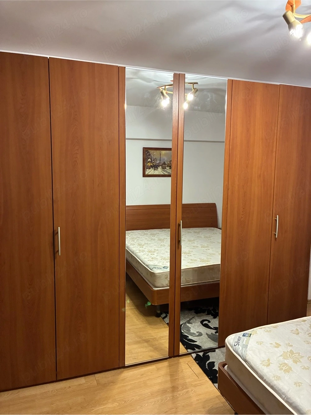 inchiriez ap 3 camere, bulevard Decebal , stradal 