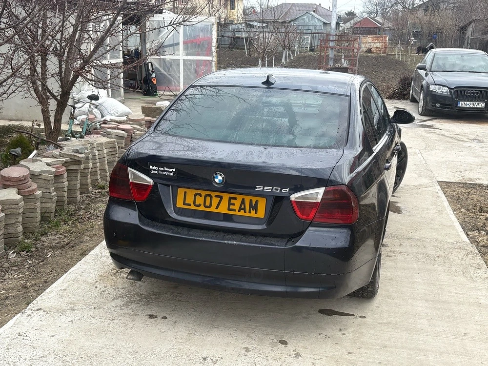 Dezmembrez bmw e90 m47 automat 