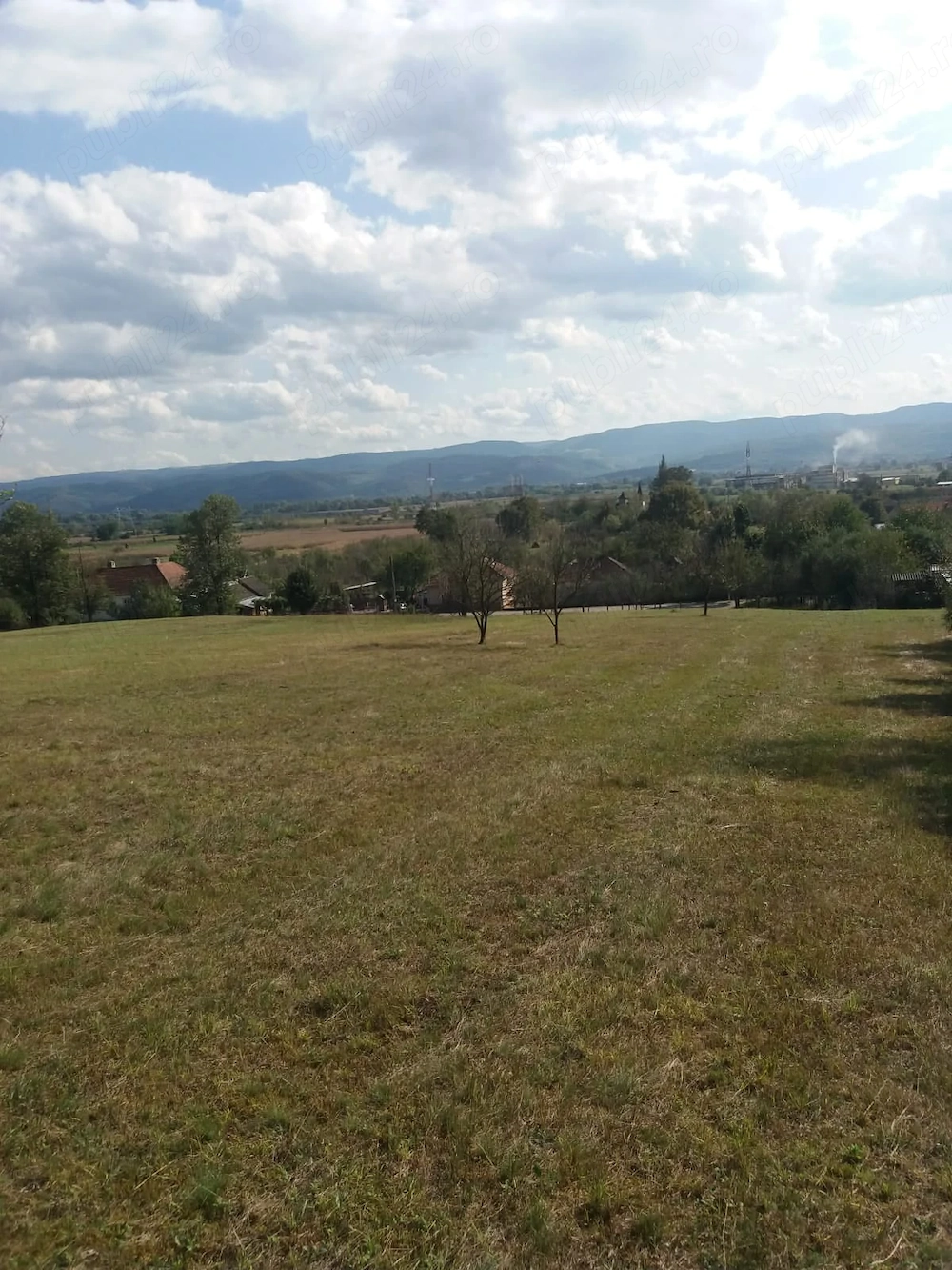 Teren intravilan de vanzare Gurasada 4800mp