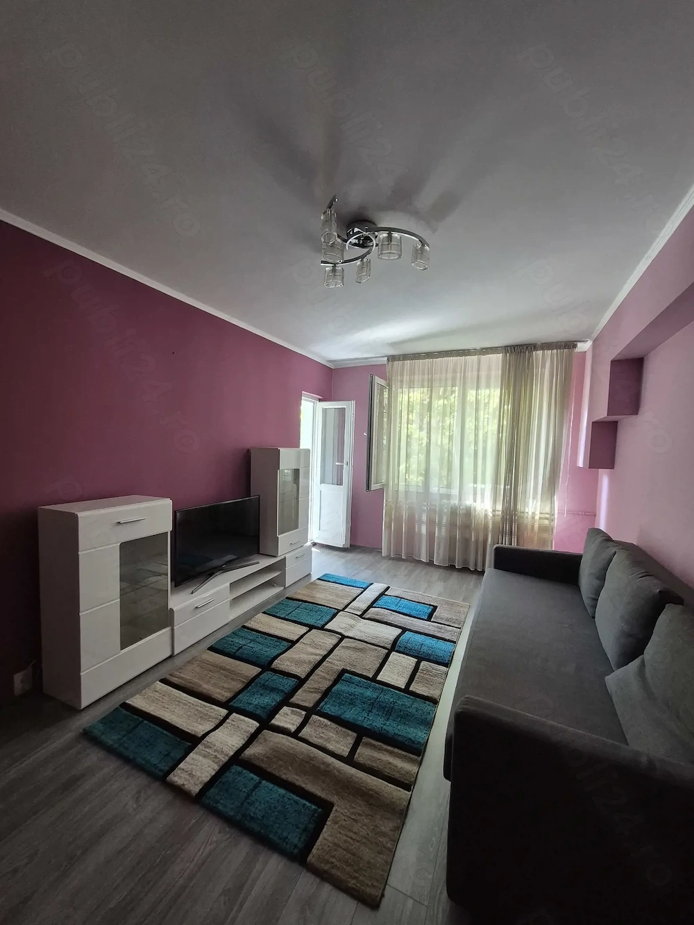 Închiriez apartament 2 camere, 260 metri metrou Dristor