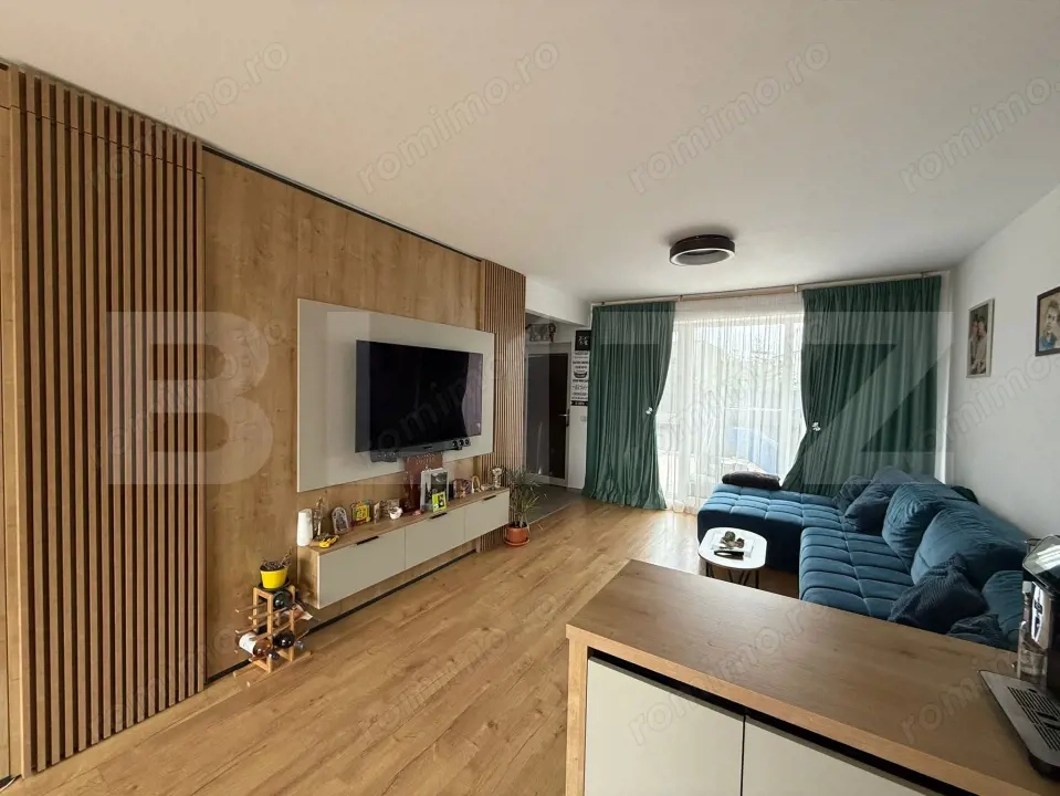 Casă modernă în Sânpetru – complet mobilată și utilată, curte privată