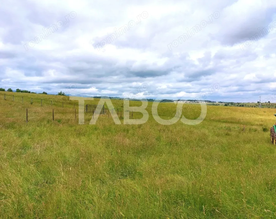 Teren intravilan 800 mp pretabil investitie zona Soma Cisnadie