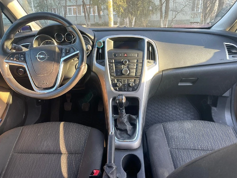 Opel Astra j Sports Tourner Gpl